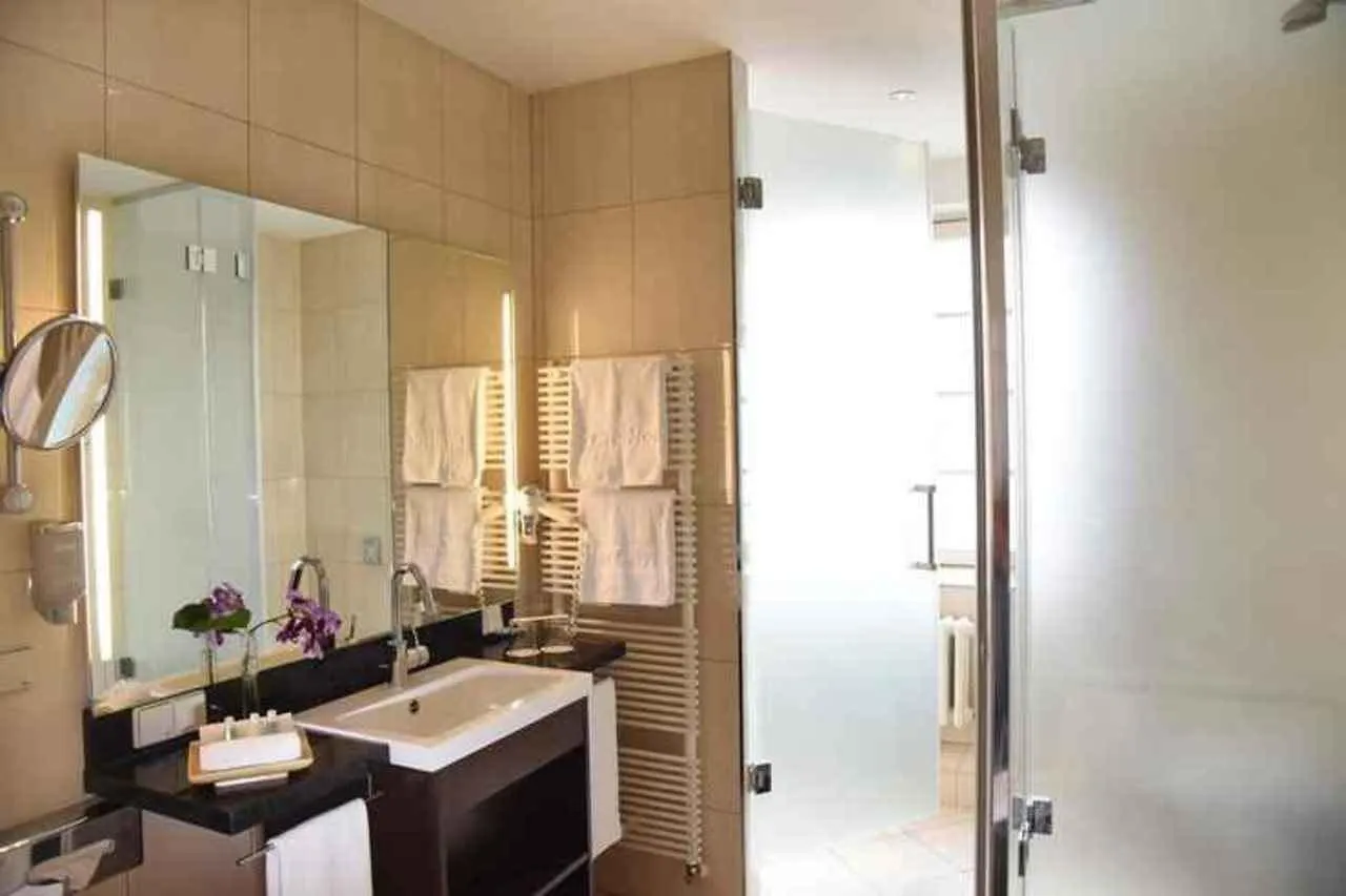 Intercityhotel שטוטגרט מלון