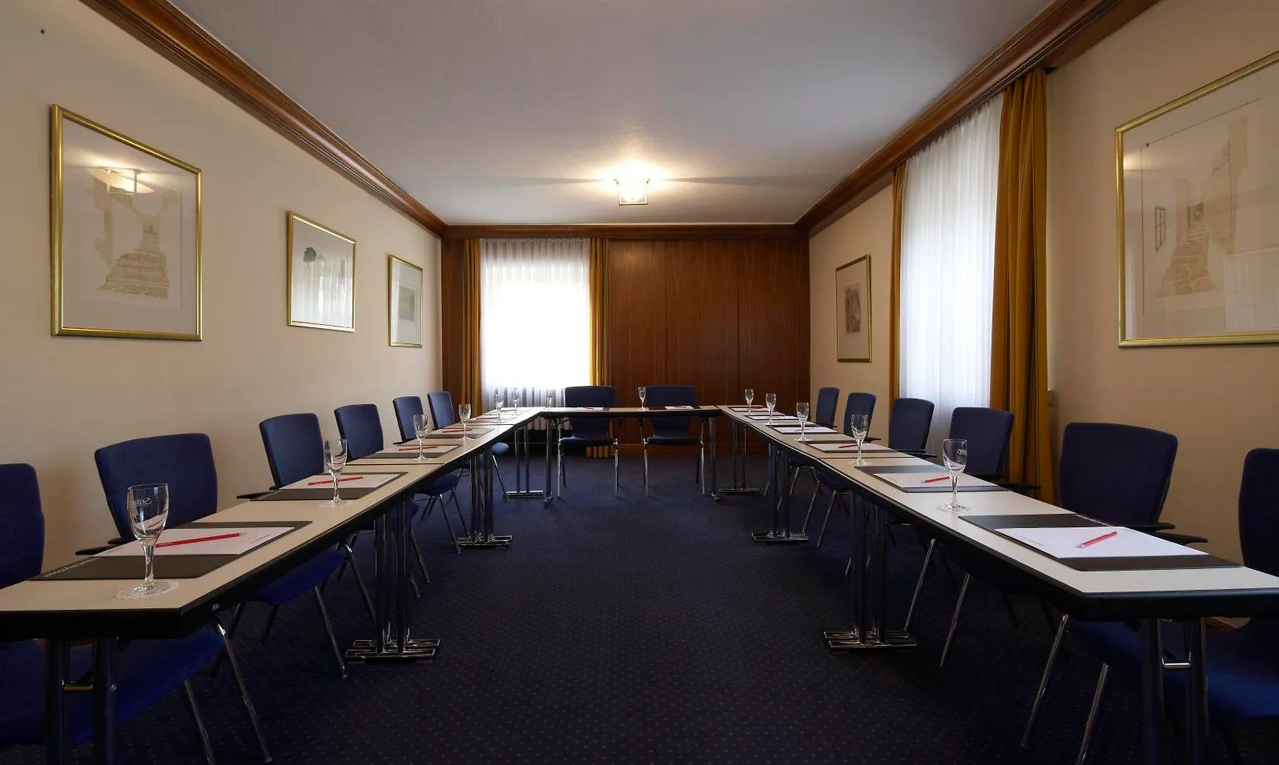 *** מלון Intercityhotel שטוטגרט גרמניה